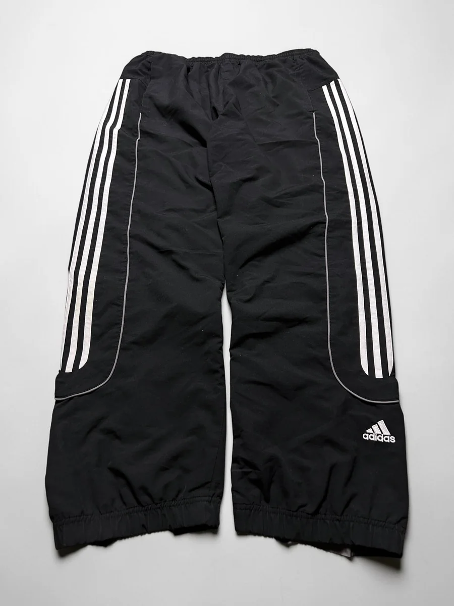 Dunkle Vintage-Trackpants aus der Dripzone-Auswahl