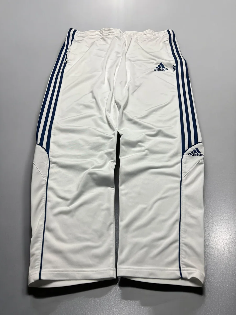 Helle Vintage-Trackpants aus der Dripzone-Auswahl